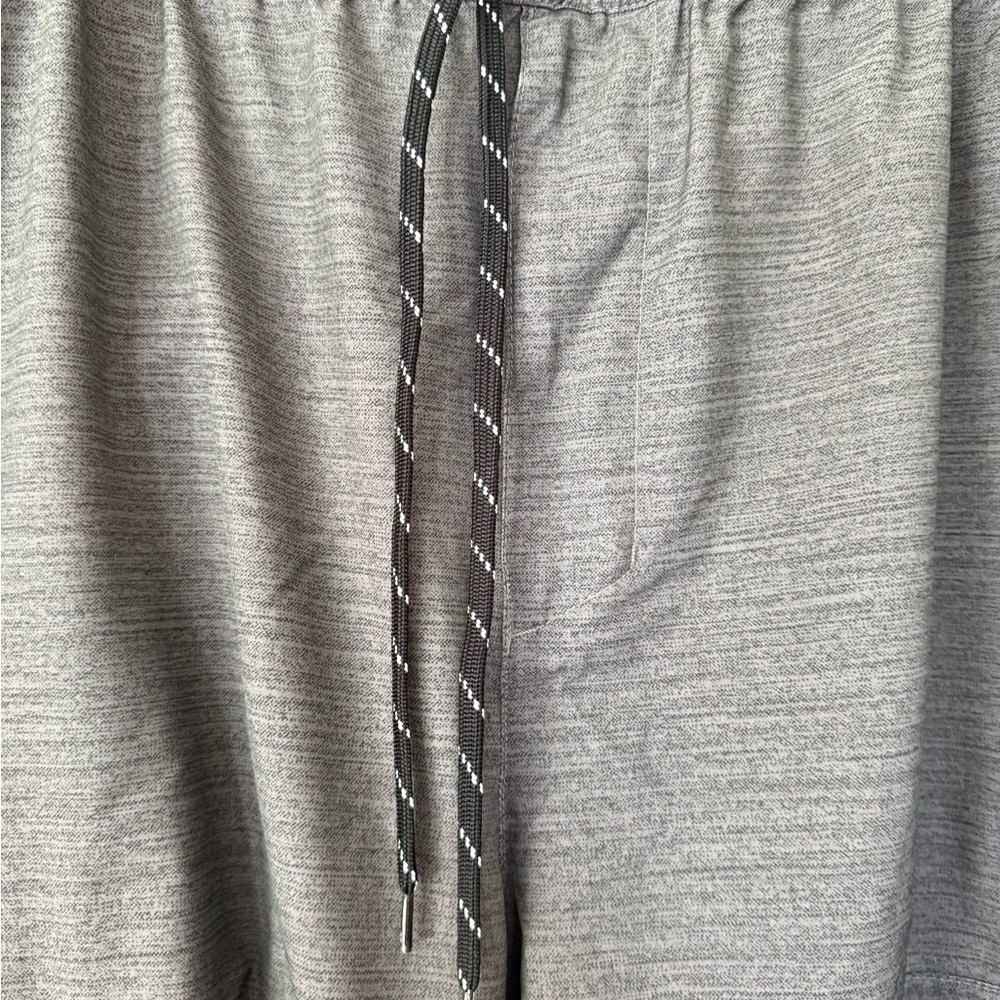 Columbia Men's Gray Shorts, 3X - Picture 4 of 8